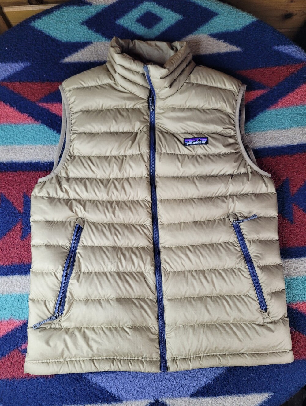 Patagonia Goose Down Vest Mens Small 800 Fill Tan Beige Full Zip Puffer